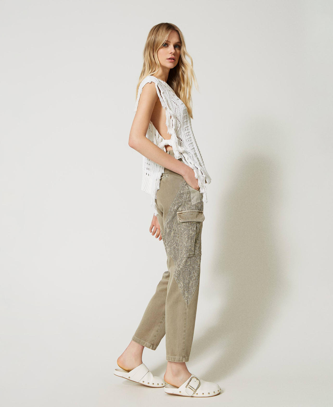 Poncho jumper with handmade embroidery Antique White Woman 231TP3531_00245_03