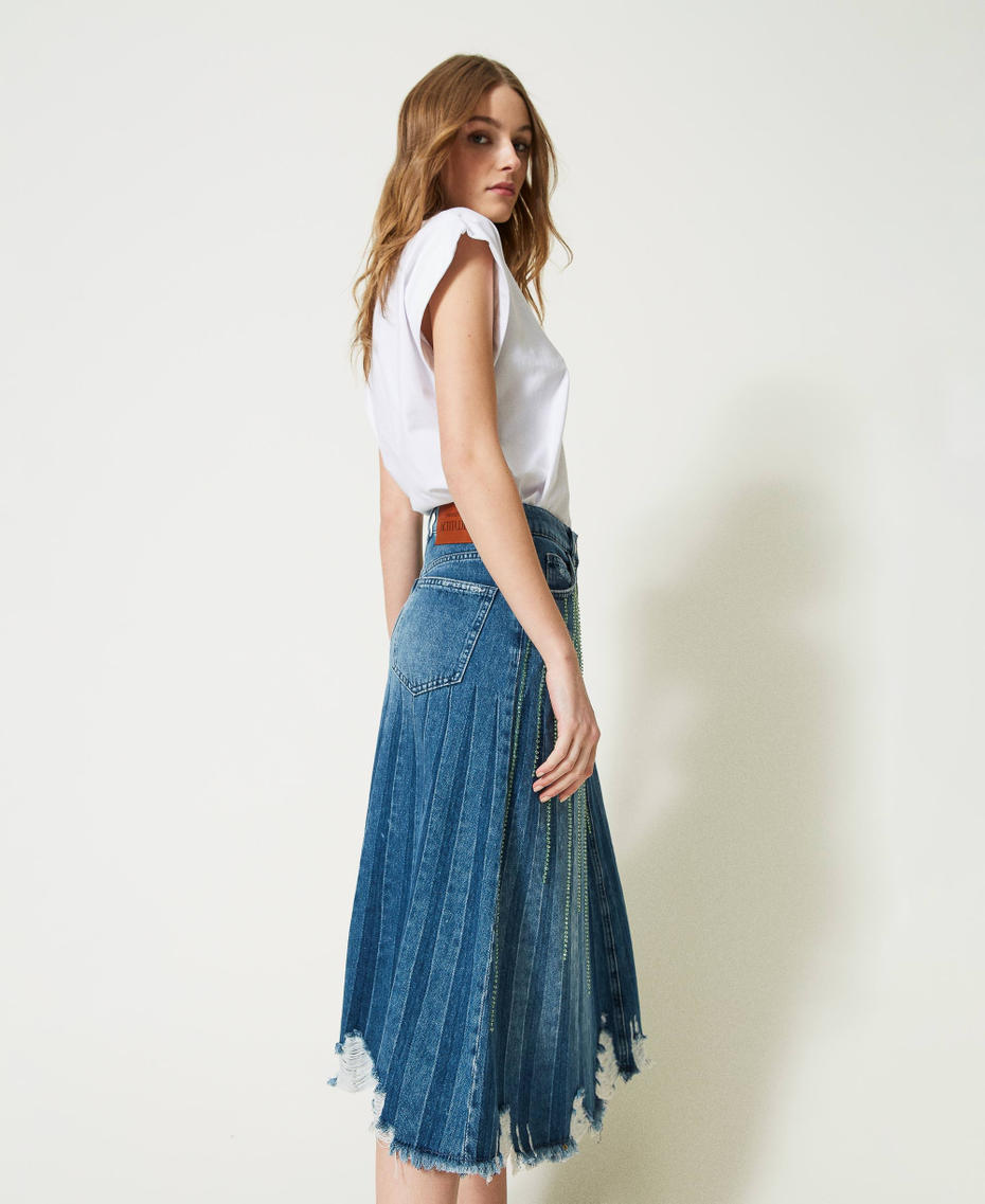 ’Viola’ denim skirt with handmade embroidery Denim Medium / Sky Blue Woman 231TQ2113-03