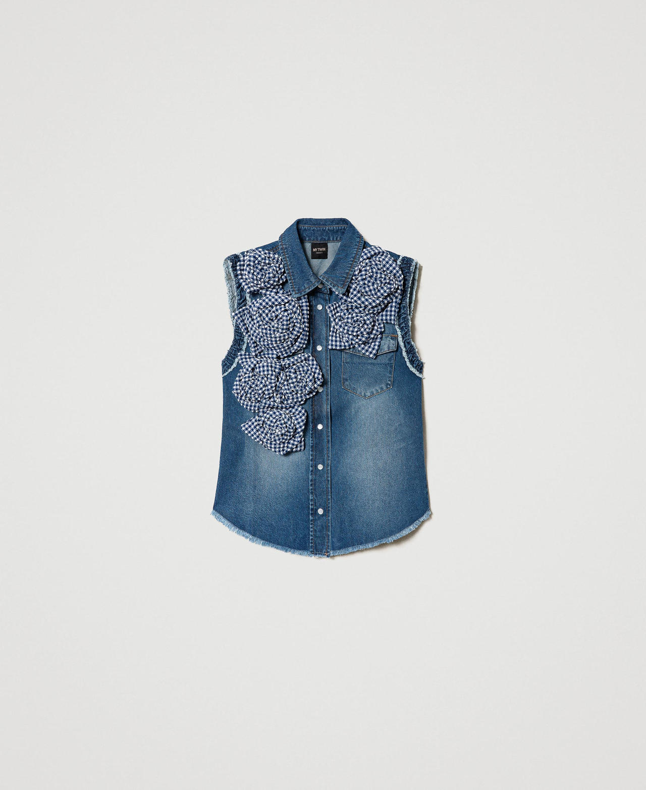 ‘Tea Rose’ denim shirt with fabric flowers Denim Blue / Vichy Blue Woman 231TQ2115-0S