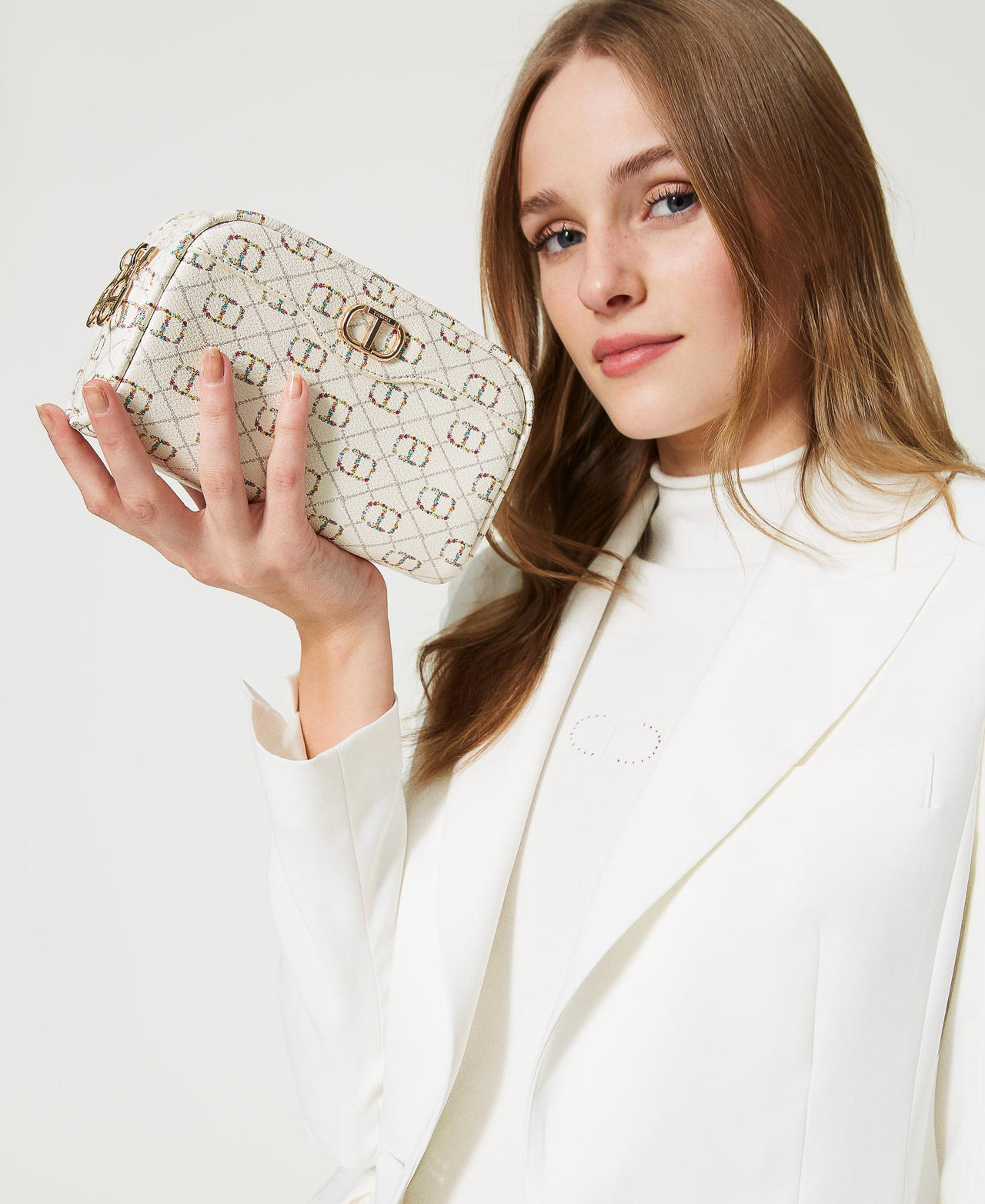 Trousse de toilette avec Oval T