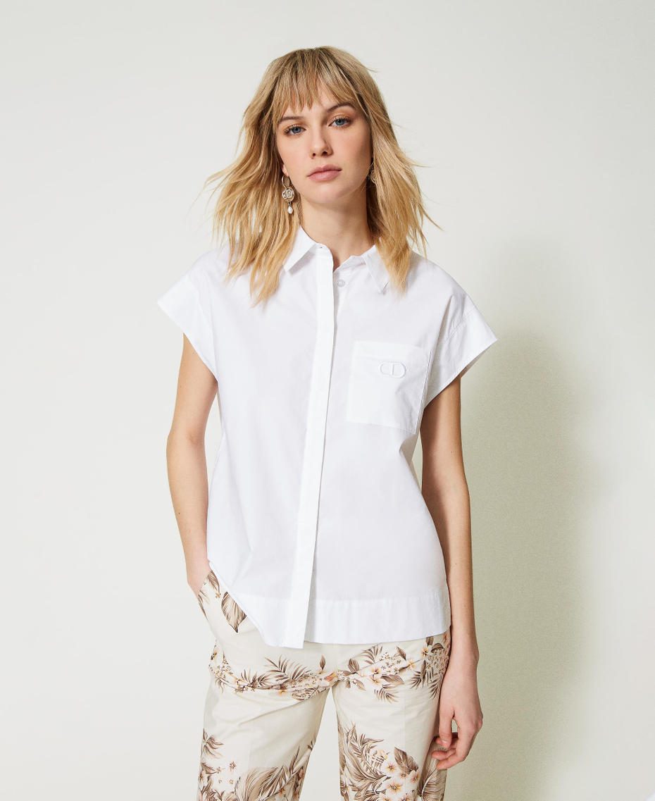 Poplin shirt with breast pocket and Oval T embroidery White Woman 231TT204F-01