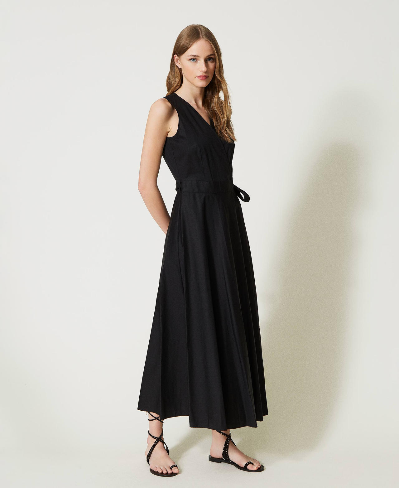 Long poplin wrap-around dress