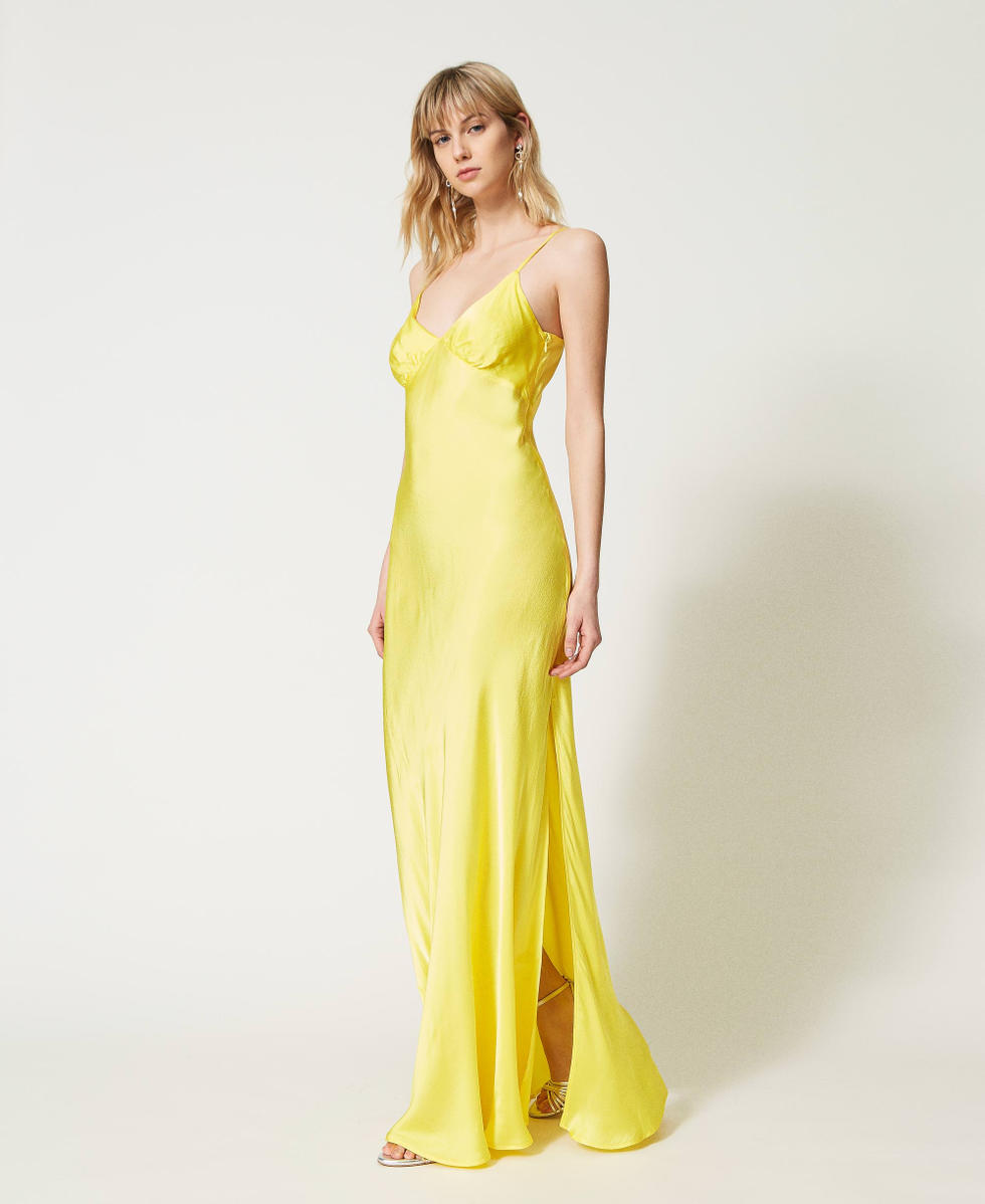 Long dress with satin shoulder straps