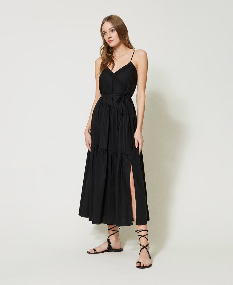 Robe longue en popeline avec dentelle et ceinture