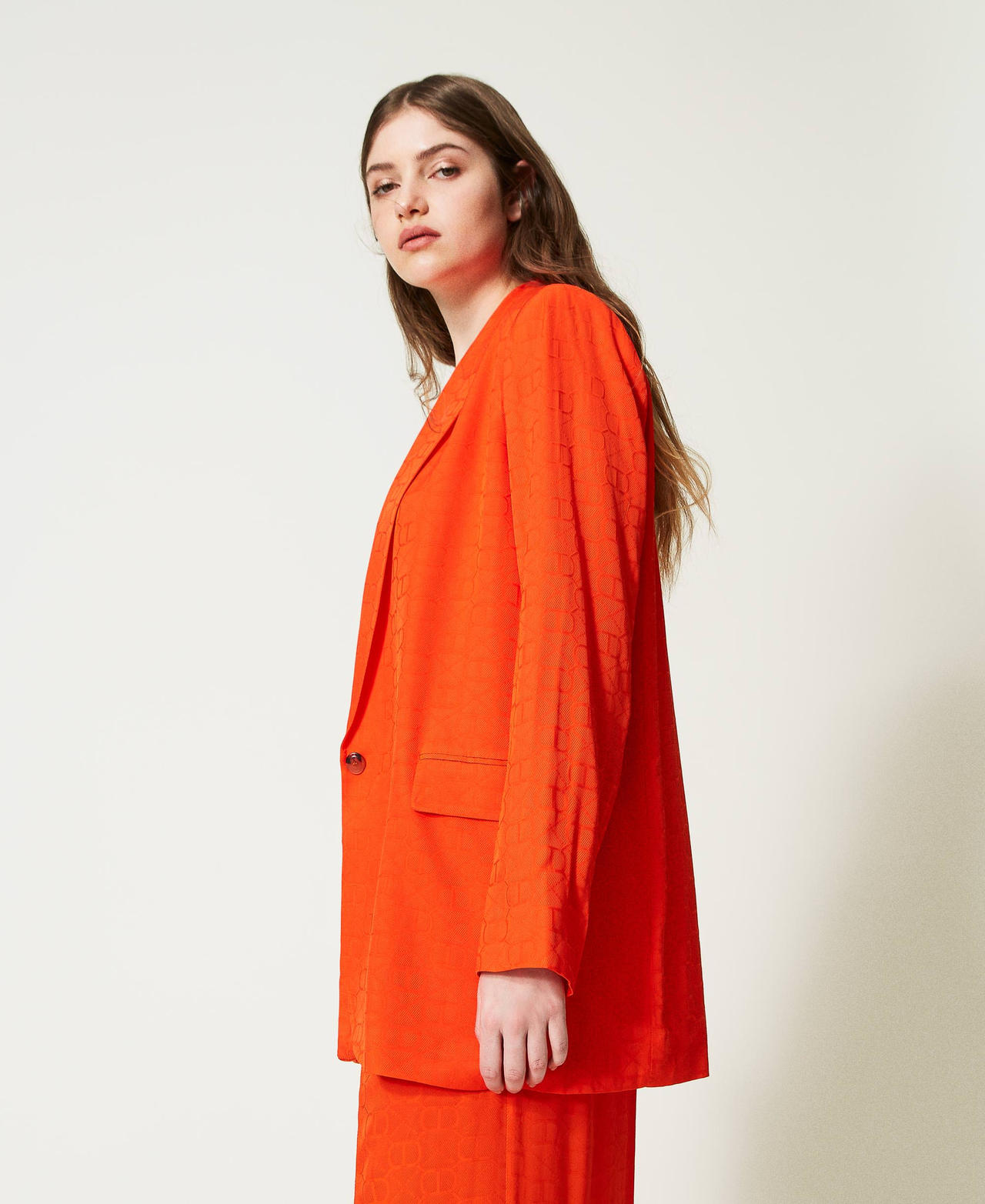 Giacca blazer con Oval T jacquard