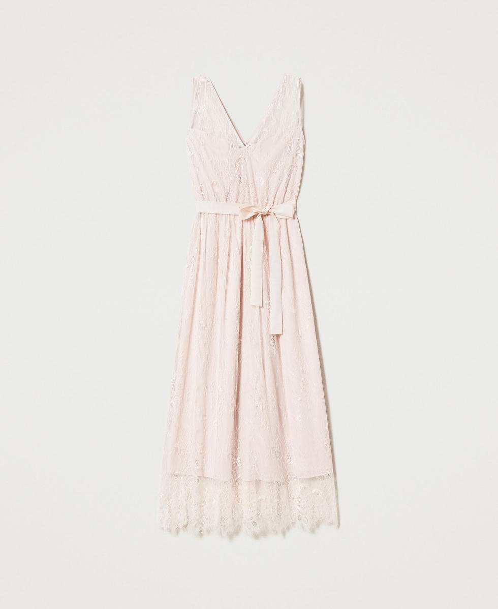 Robe longue en dentelle de Chantilly