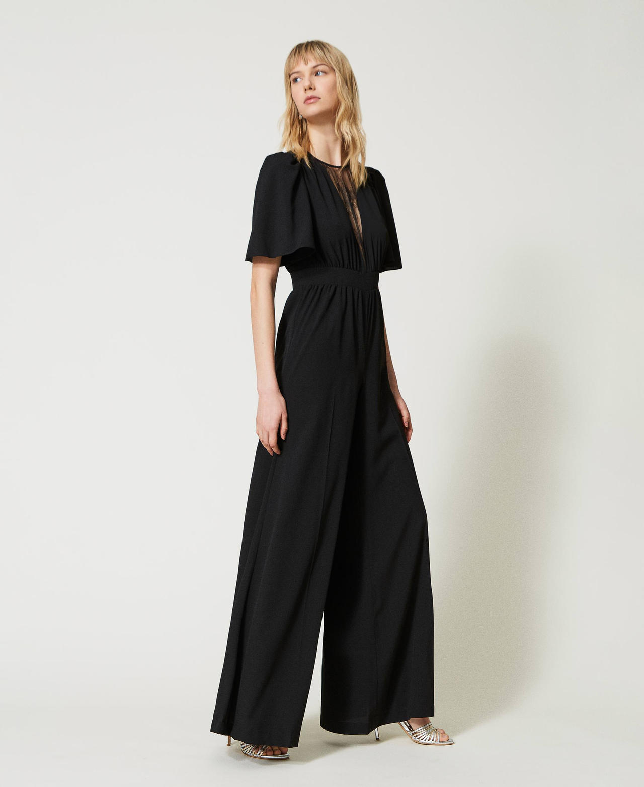 Combinaison en cr&ecirc;pe de Chine et dentelle Bicolore Noir / Blanc Neige Femme 231TT2193_03710_03