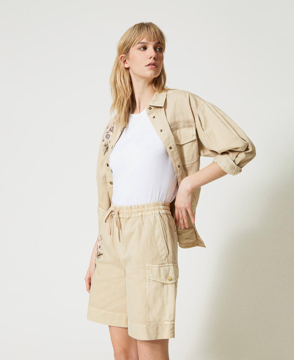 Bermuda gabardina mujer shop