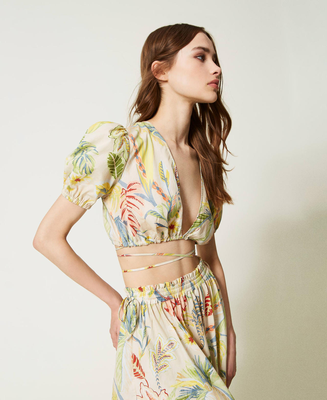 Printed poplin cropped top Ivory / Multicolour Jungle Print Woman 231TT2493_10738_01