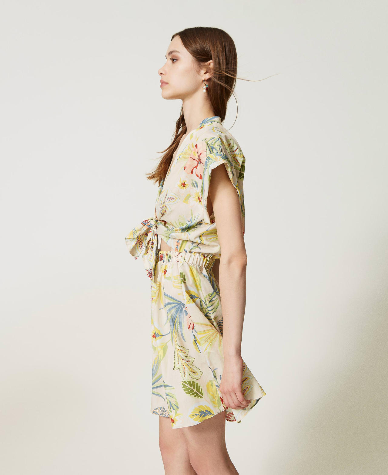 Short printed poplin dress with bow