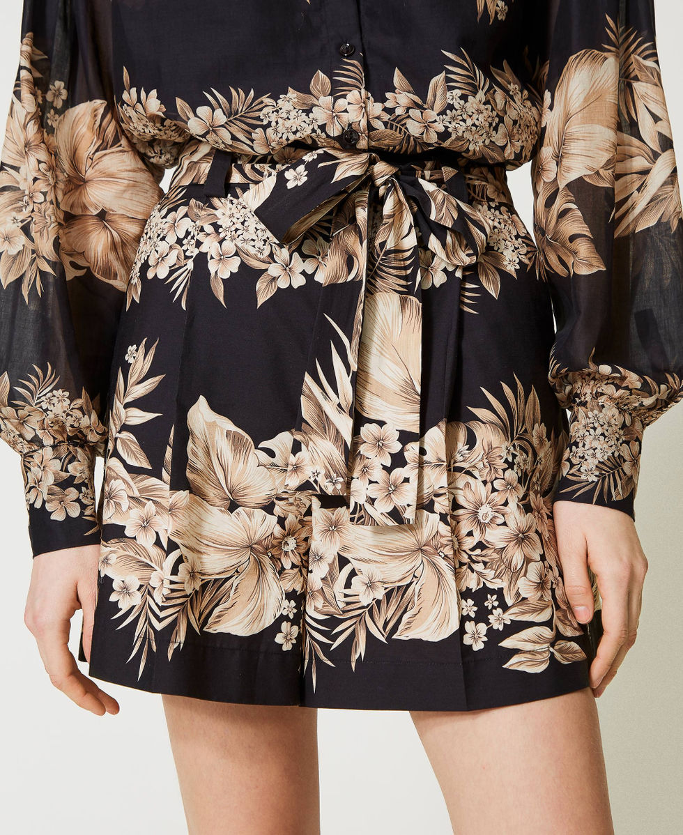 Printed cotton poplin shorts