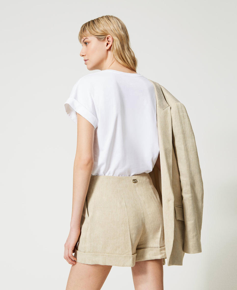 Shorts in saia di misto lino