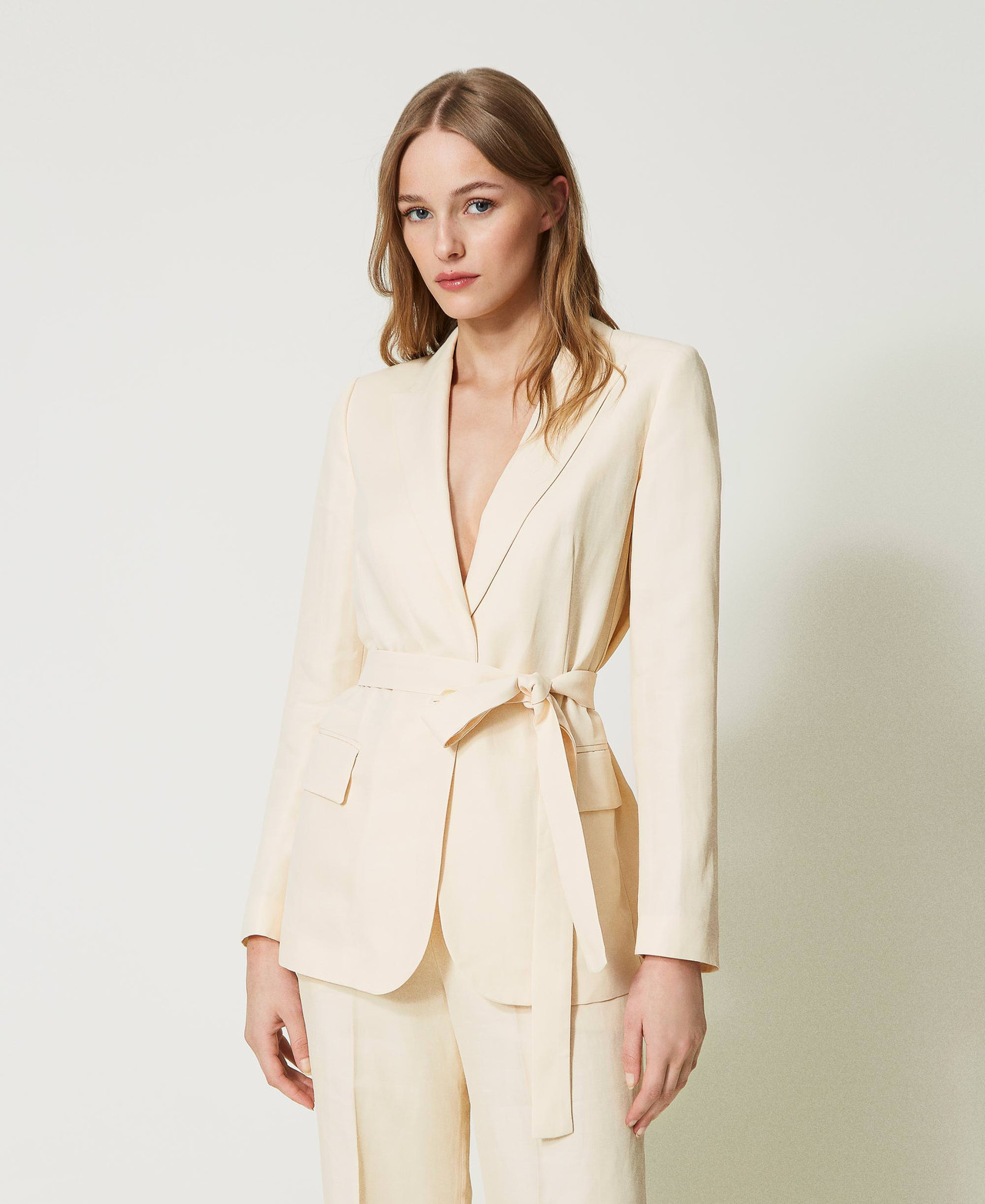 Chaqueta Blazer Ligera Rosa Con Estampado Floral Para Mujer Talla Grande – ¡Estilo Casual Y Cómodo!