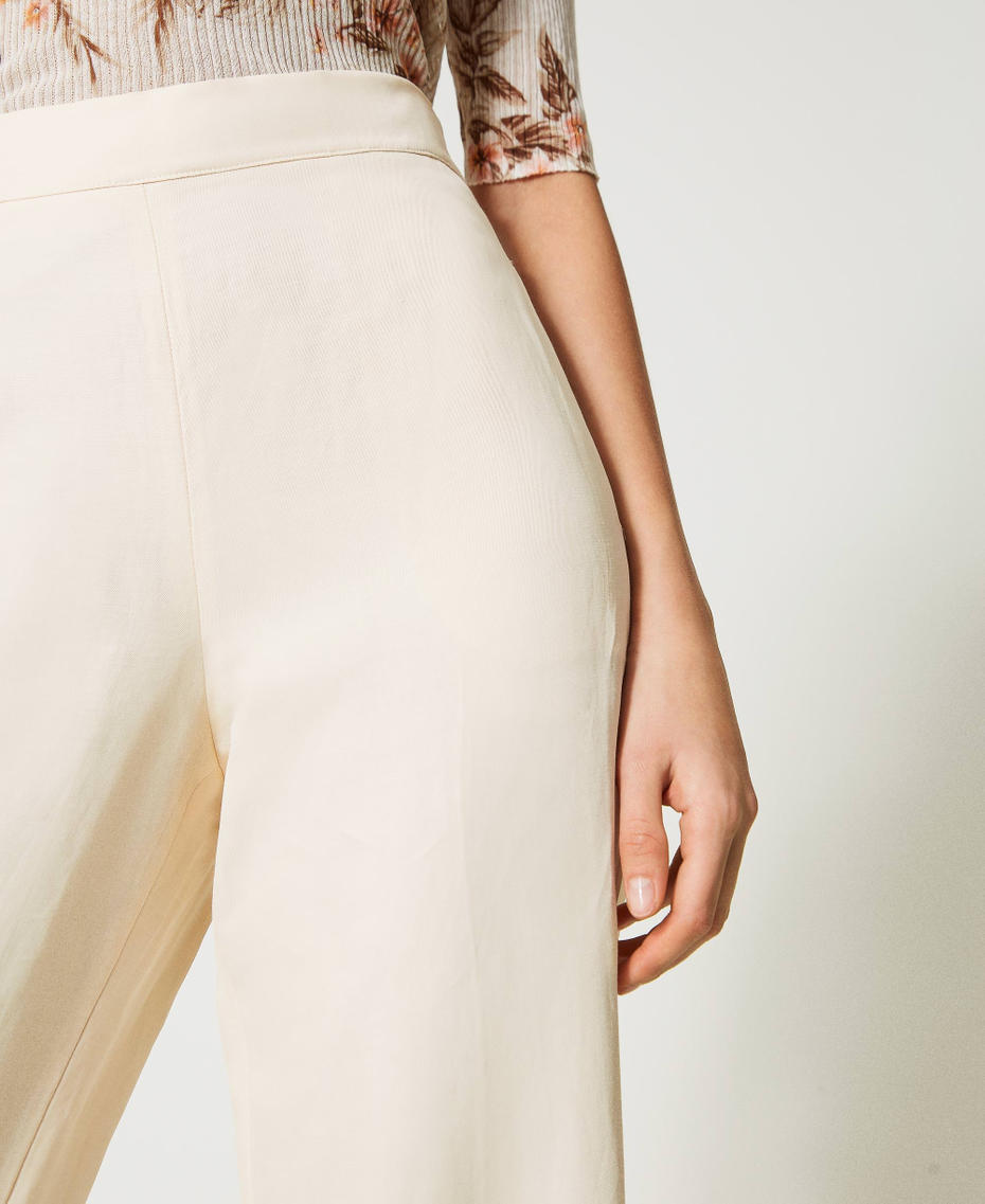 Linen blend trousers with elastic