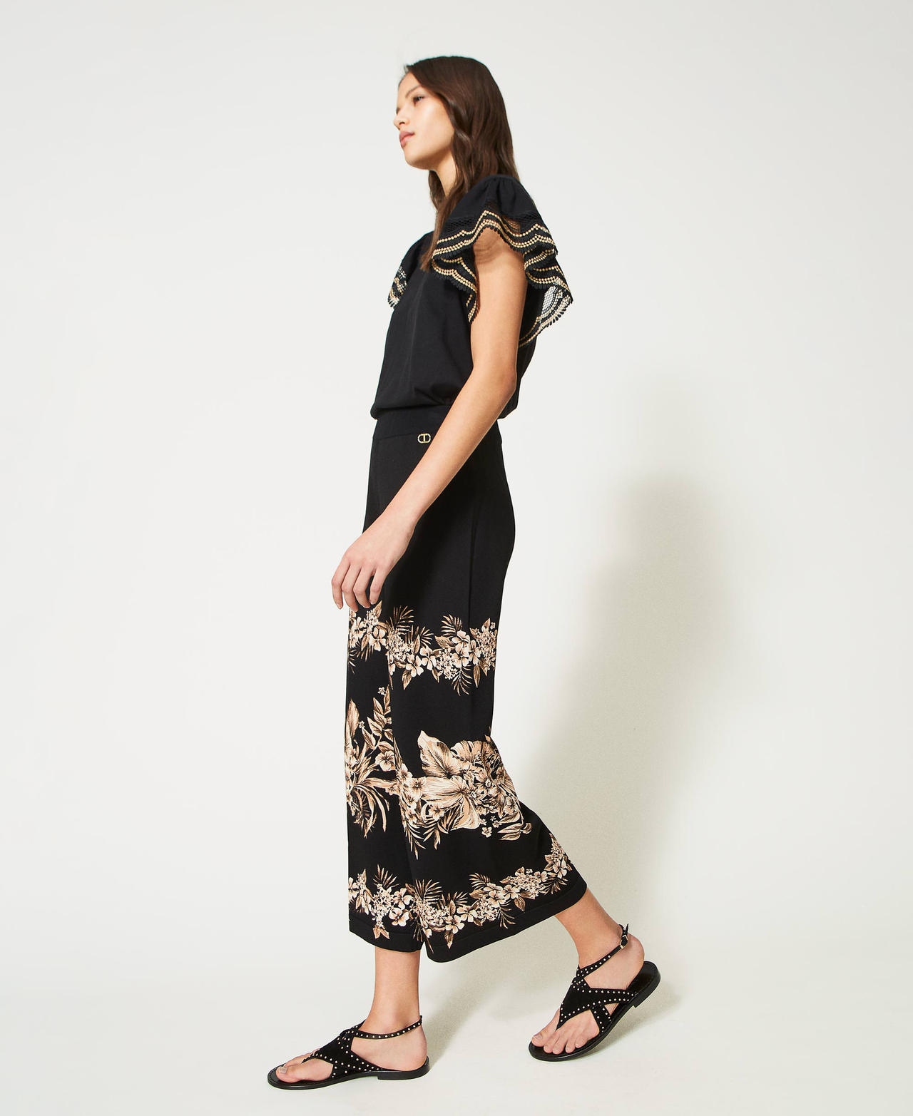 Printed knit cropped trousers Black / “Pale Hemp” Beige Hibiscus Print Woman 231TT3241-02