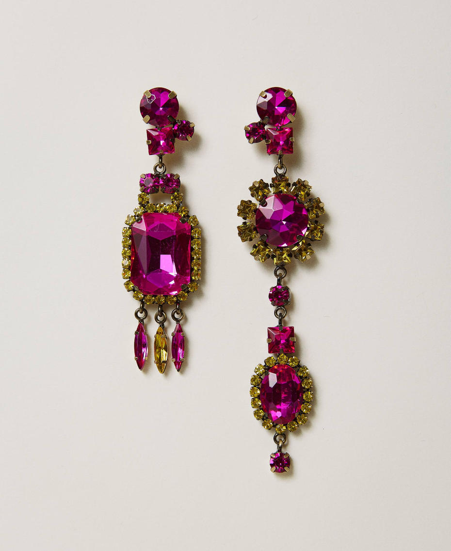 Asymmetric earrings with rhinestones