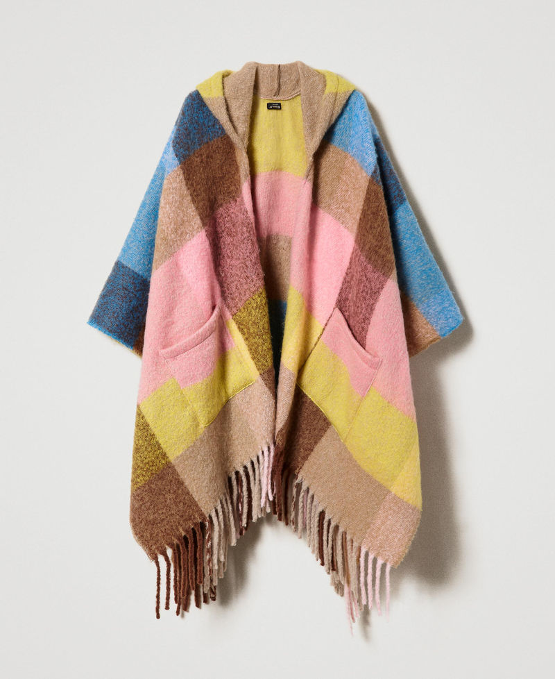 Chequered wool cloth poncho