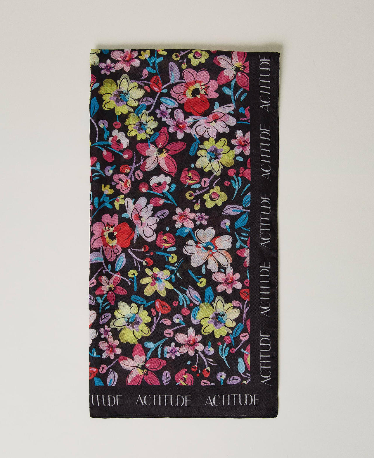 Kefiah with floral print and logo
