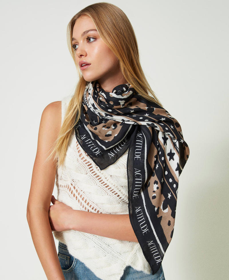 Tuch mit Animalprint