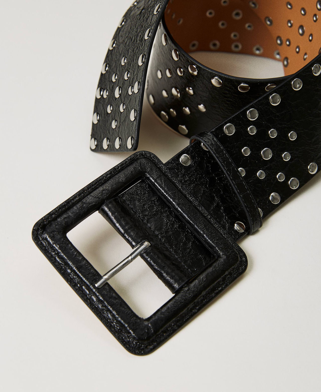 Laminated leather belt