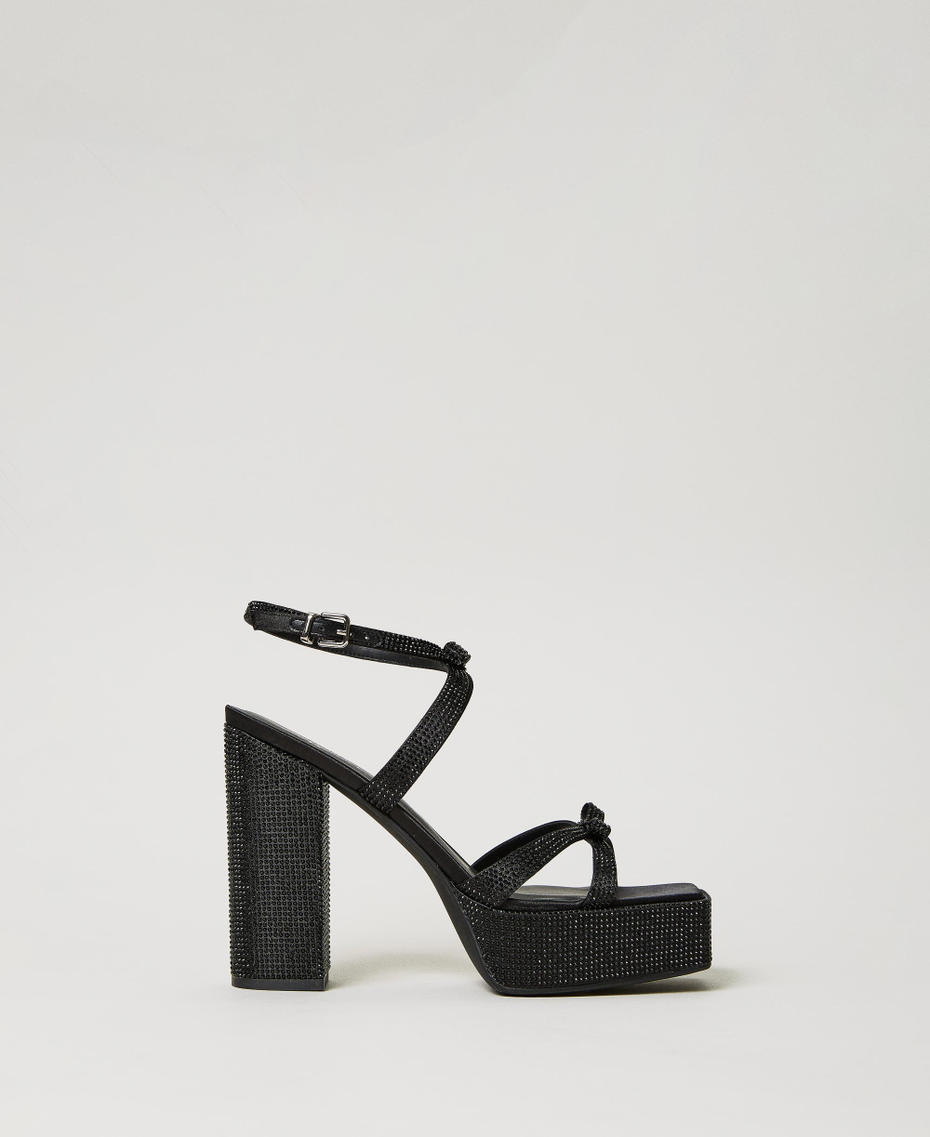 Platform sandals with full rhinestone