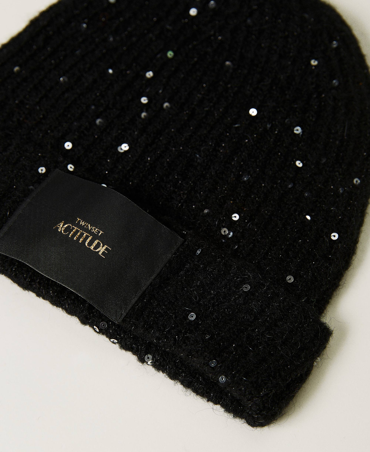Lurex beanie with sequins Black Woman 232AO5010_00006_02