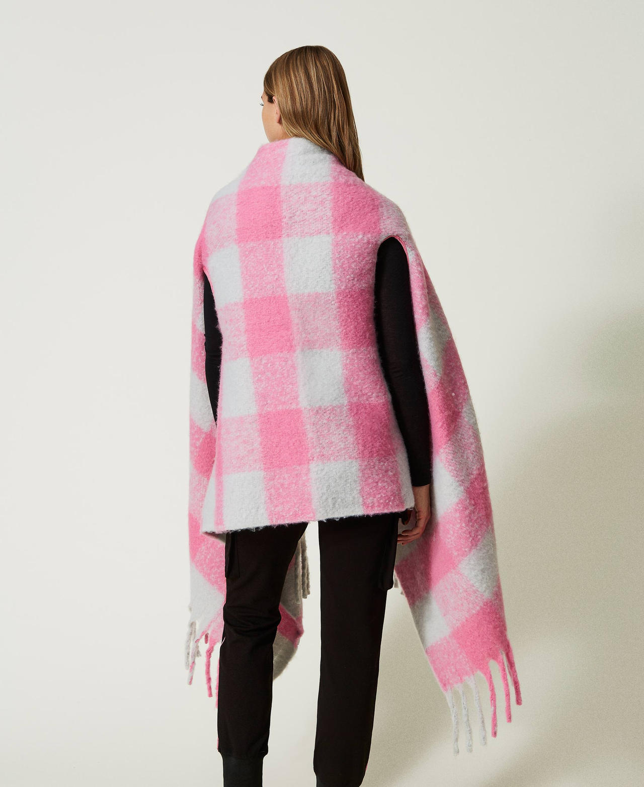 Chequered wool cloth poncho-scarf