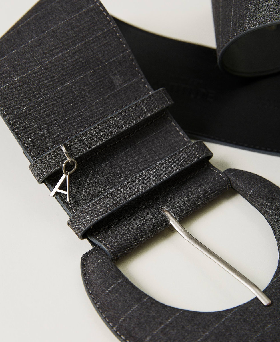 Cintur&oacute;n de rayas diplom&aacute;ticas de talle alto