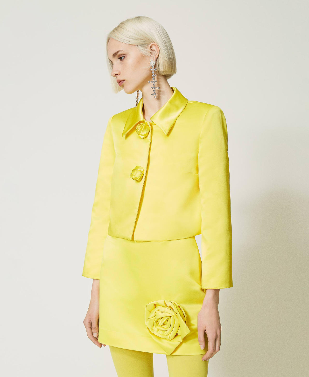 Duchesse miniskirt with roses "Golden Kiwi&rdquo; Yellow Woman 232AP2021_10773_02