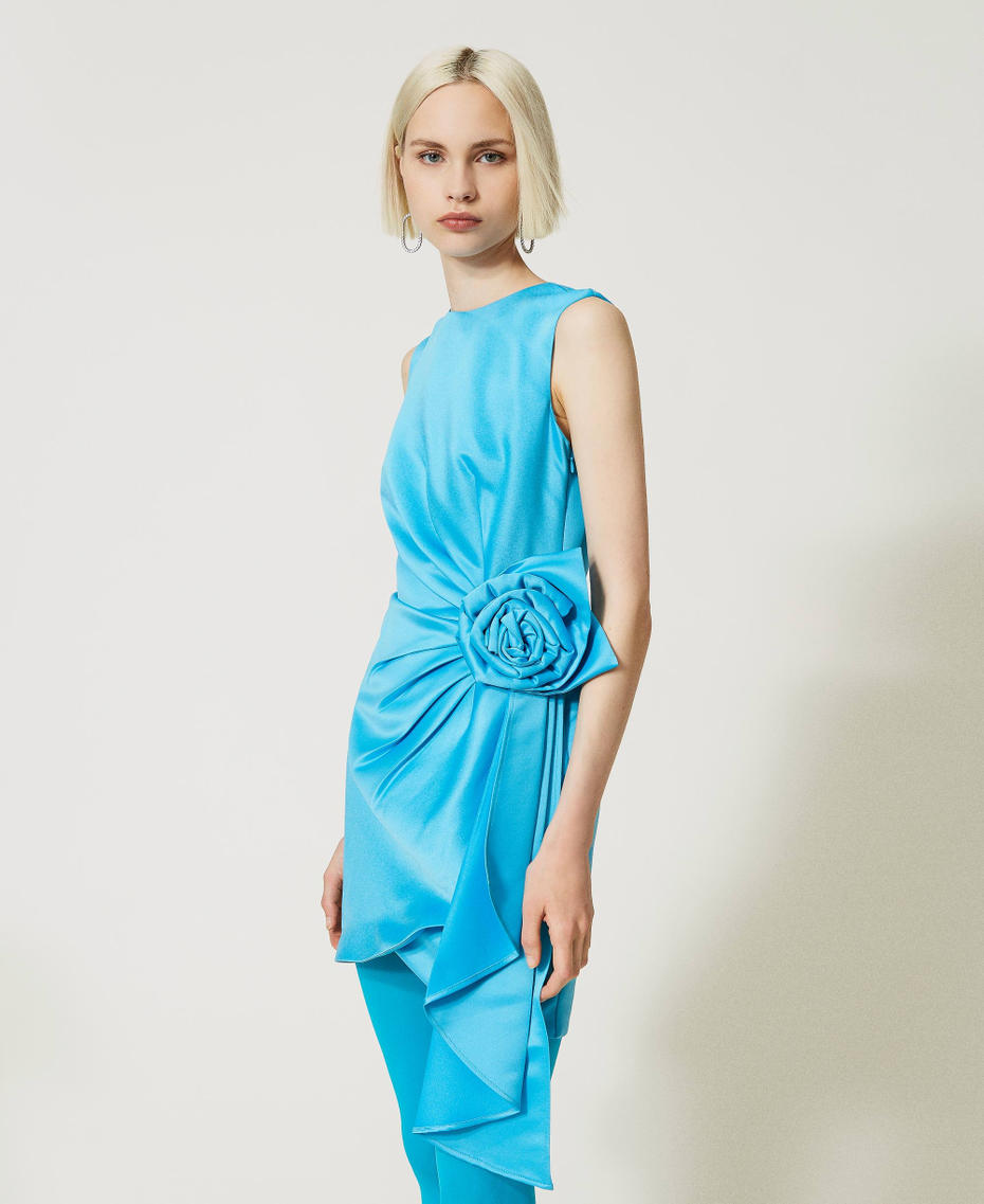 Abito corto in duchesse con rosa Malibù Blue Donna 232AP2022_10772_04