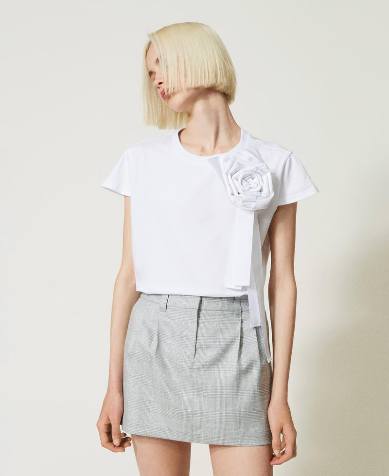 T-shirt avec rose en taffetas Blanc Brillant Femme 232AP2025-02