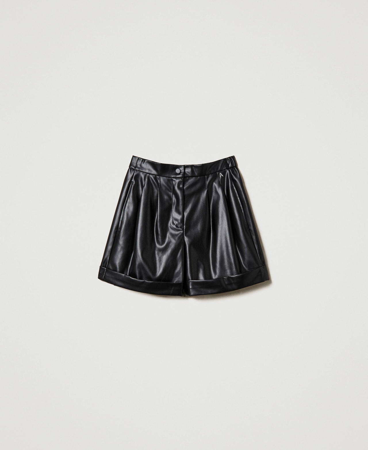 Shorts effetto pelle con pieghe Nero Donna 232AP2044-0S