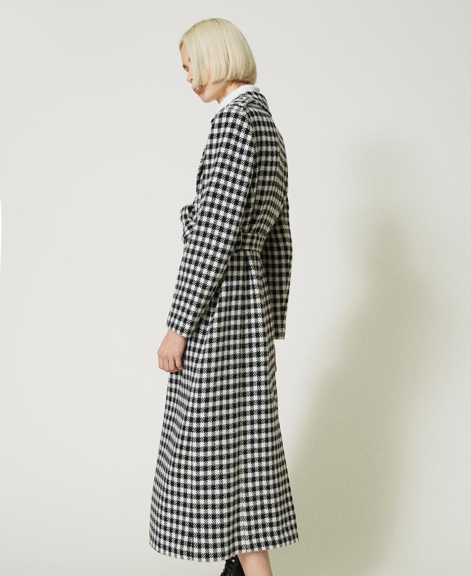 Long coat with gingham pattern Two-tone Lily / Black Woman 232AP2060_10810_03