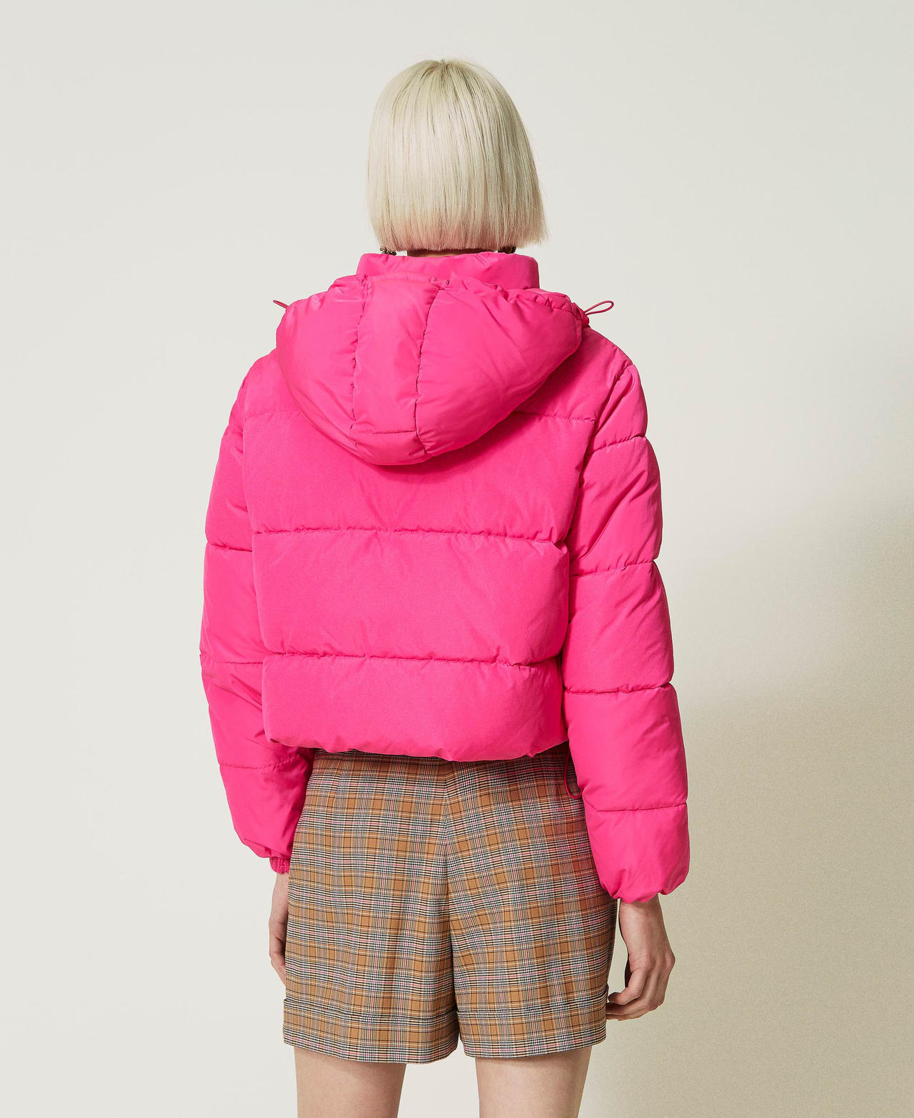Short puffer jacket with hood Woman Fuchsia TWINSET Milano