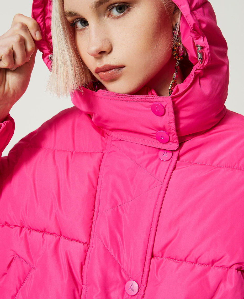 Doudoune courte avec capuche