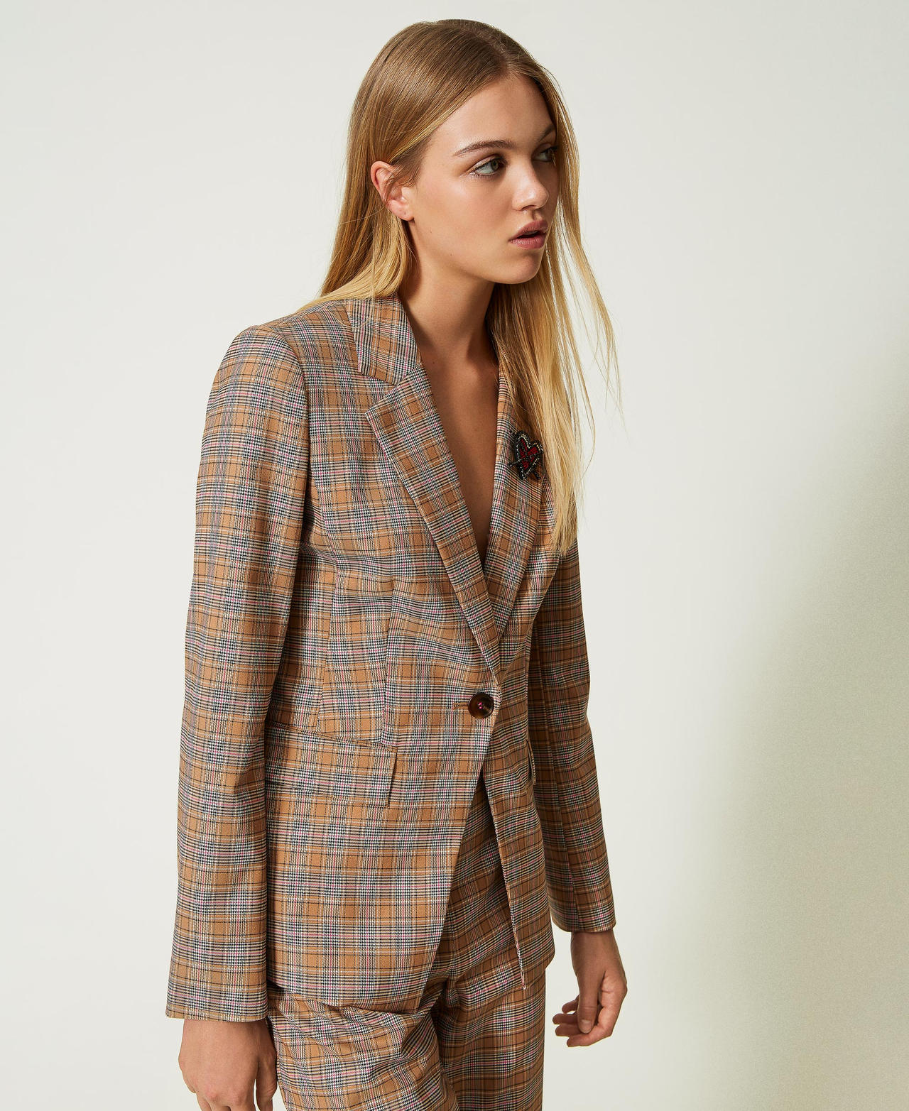 Glen plaid jacket with brooch