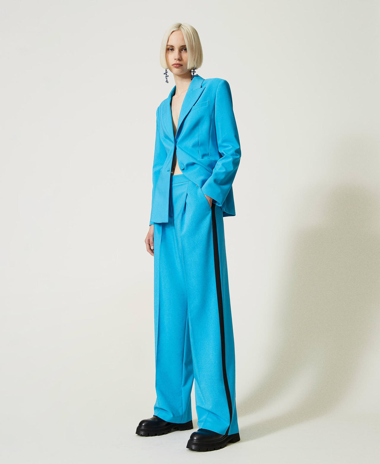 Pantalon palazzo avec bande latérale