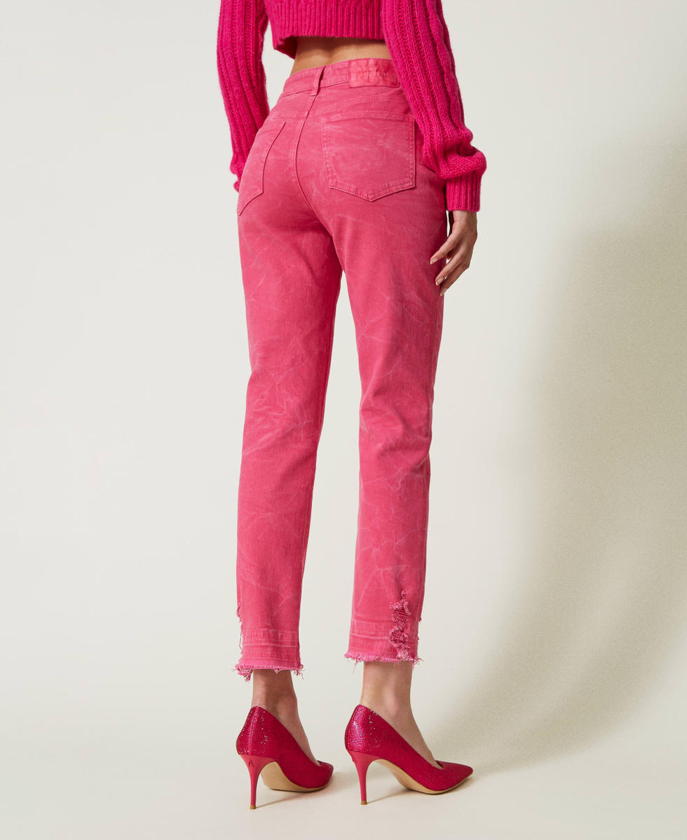 Pantaloni sfrangiati store
