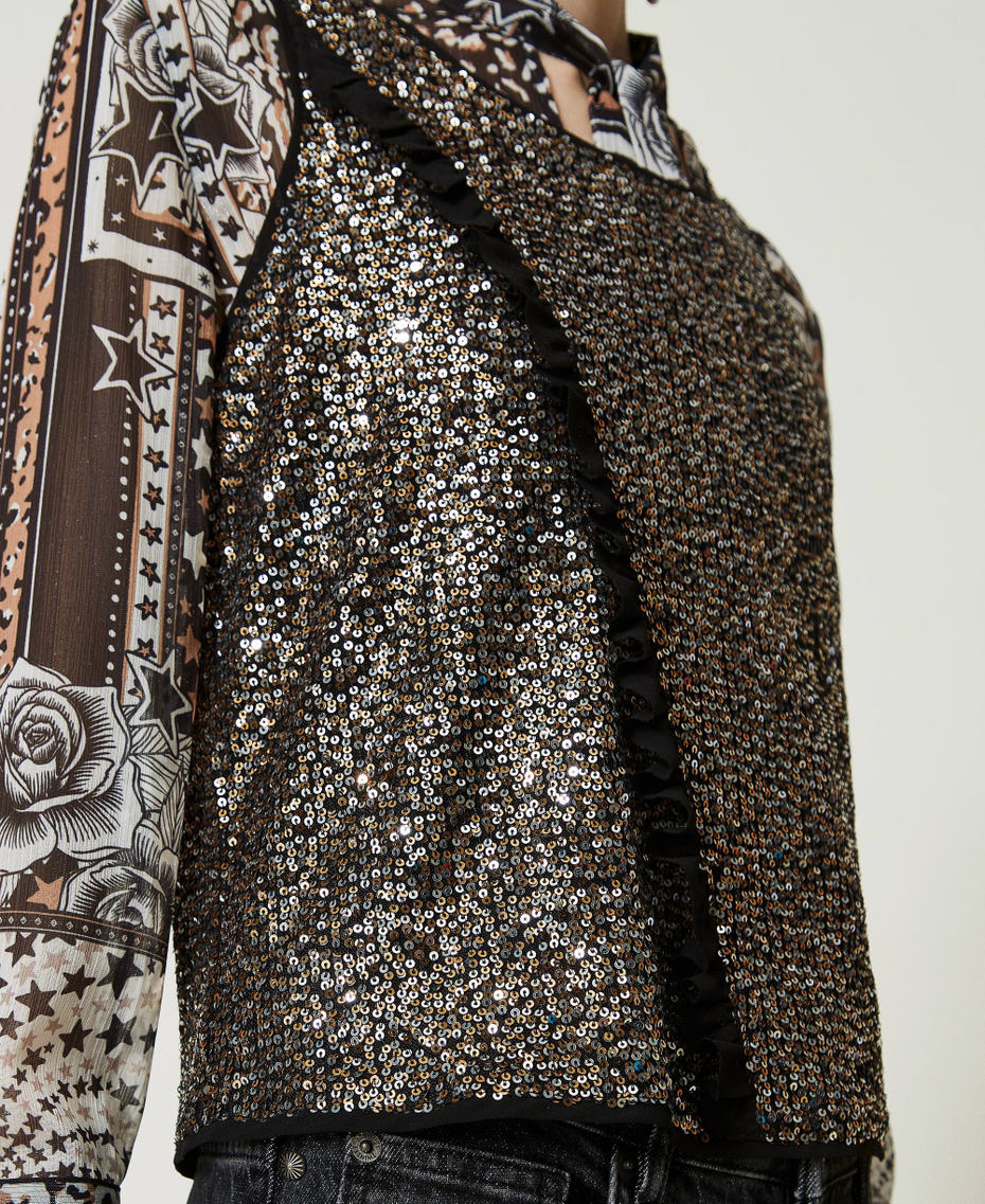 Top entièrement orné de sequins