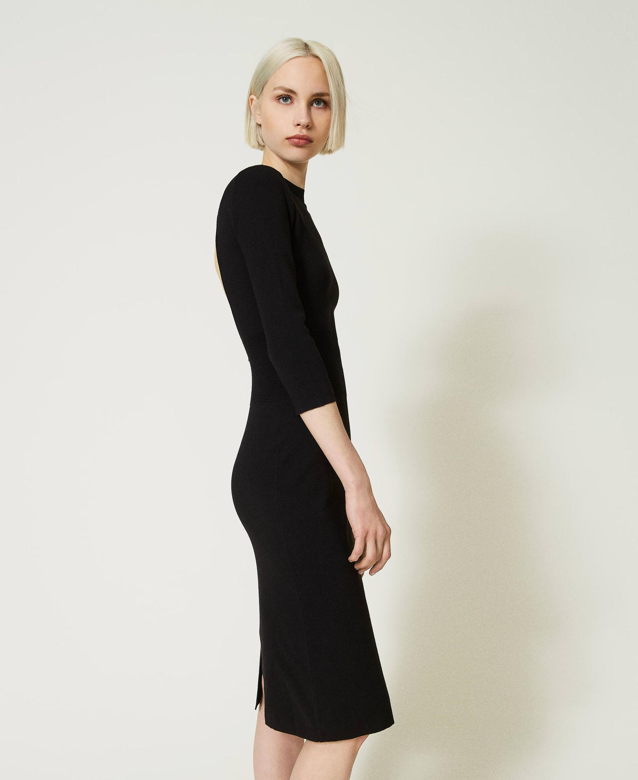 Robe midi en maille avec découpe Noir Femme 232AP3072-03