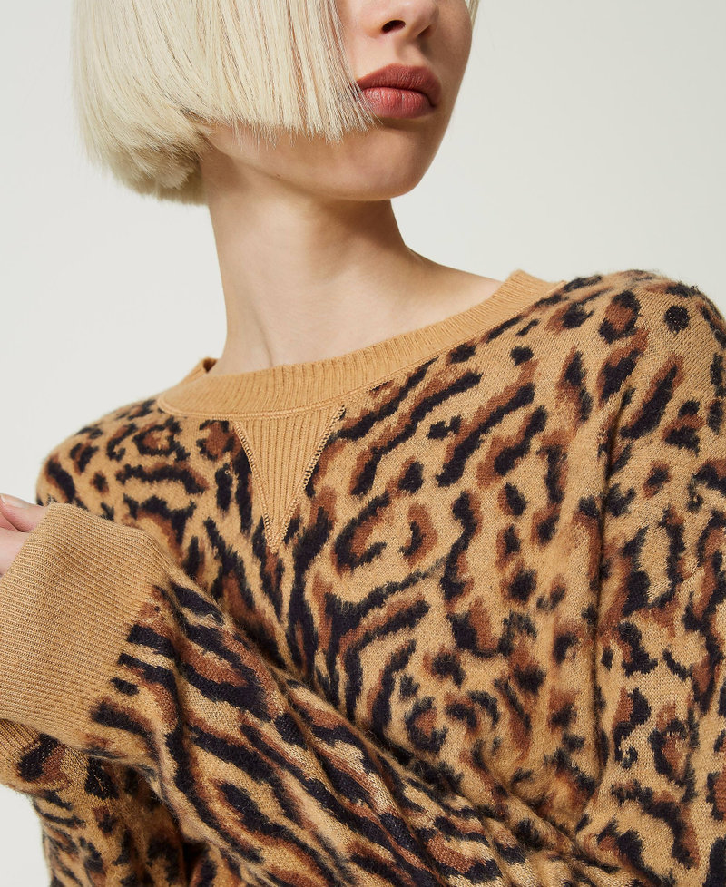 Wool blend jacquard animal print jumper "Cinnamon” Brown Lynx Woman 232AP3121-05
