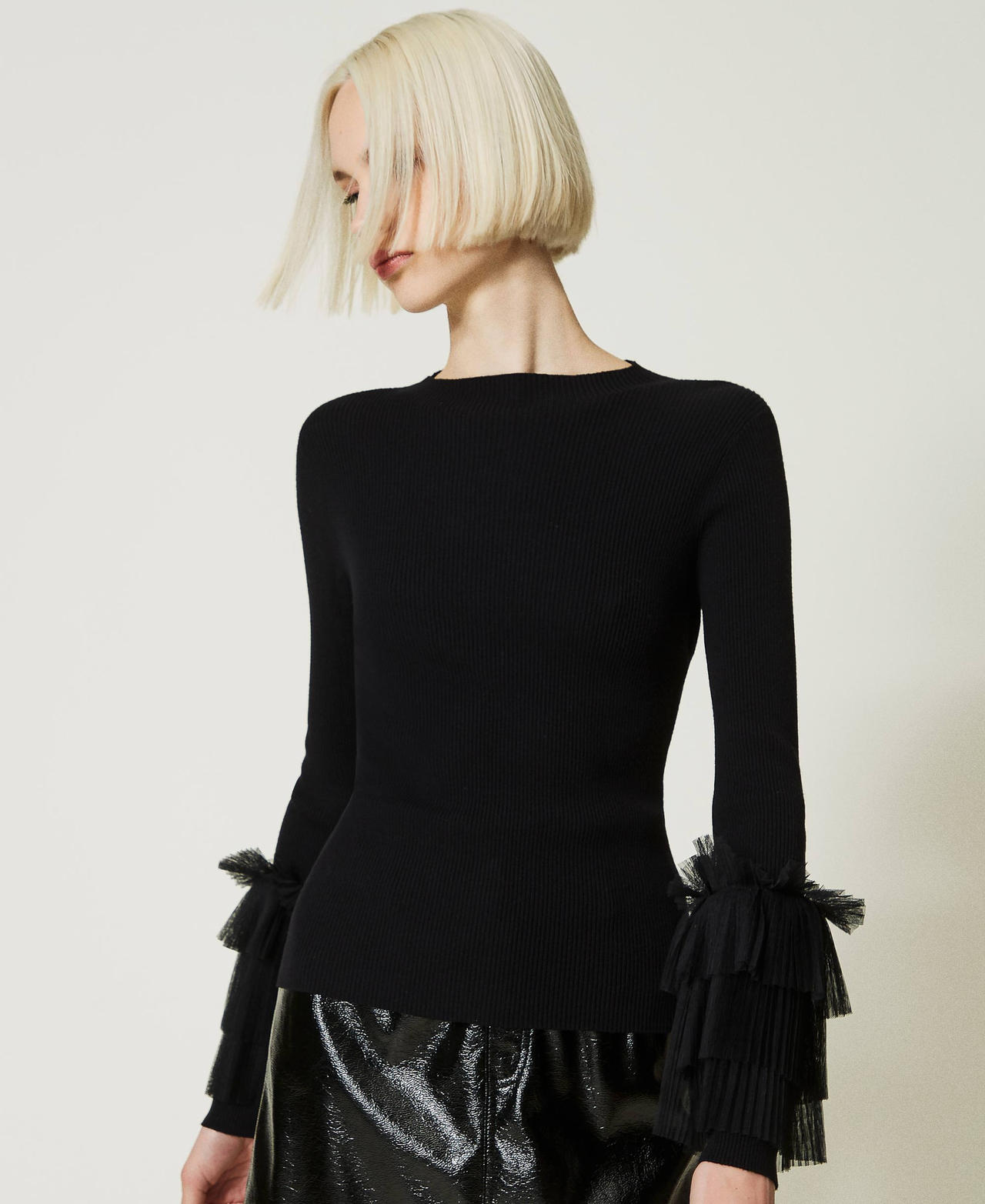 Fitted jumper with pleated tulle Black Woman 232AP3140-02
