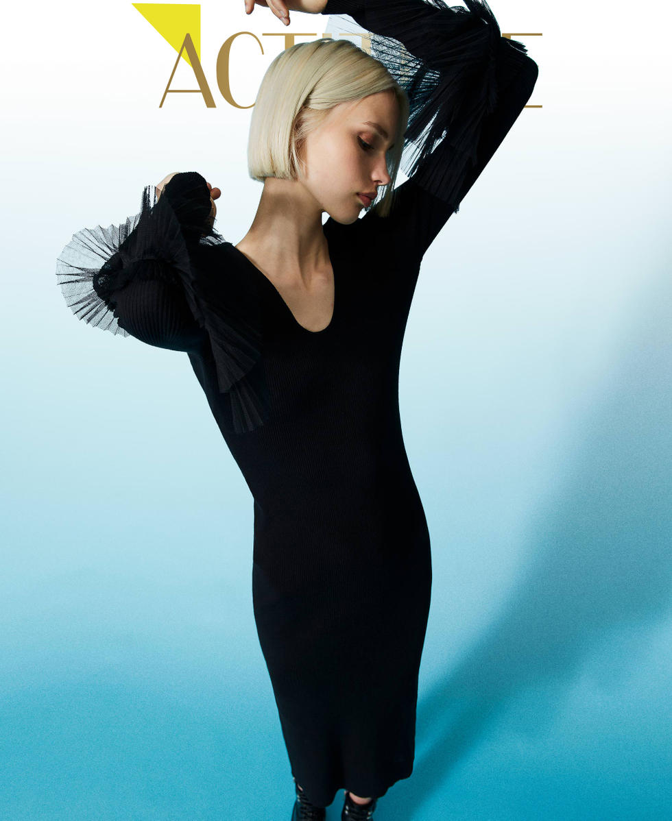 Long dress with pleated tulle