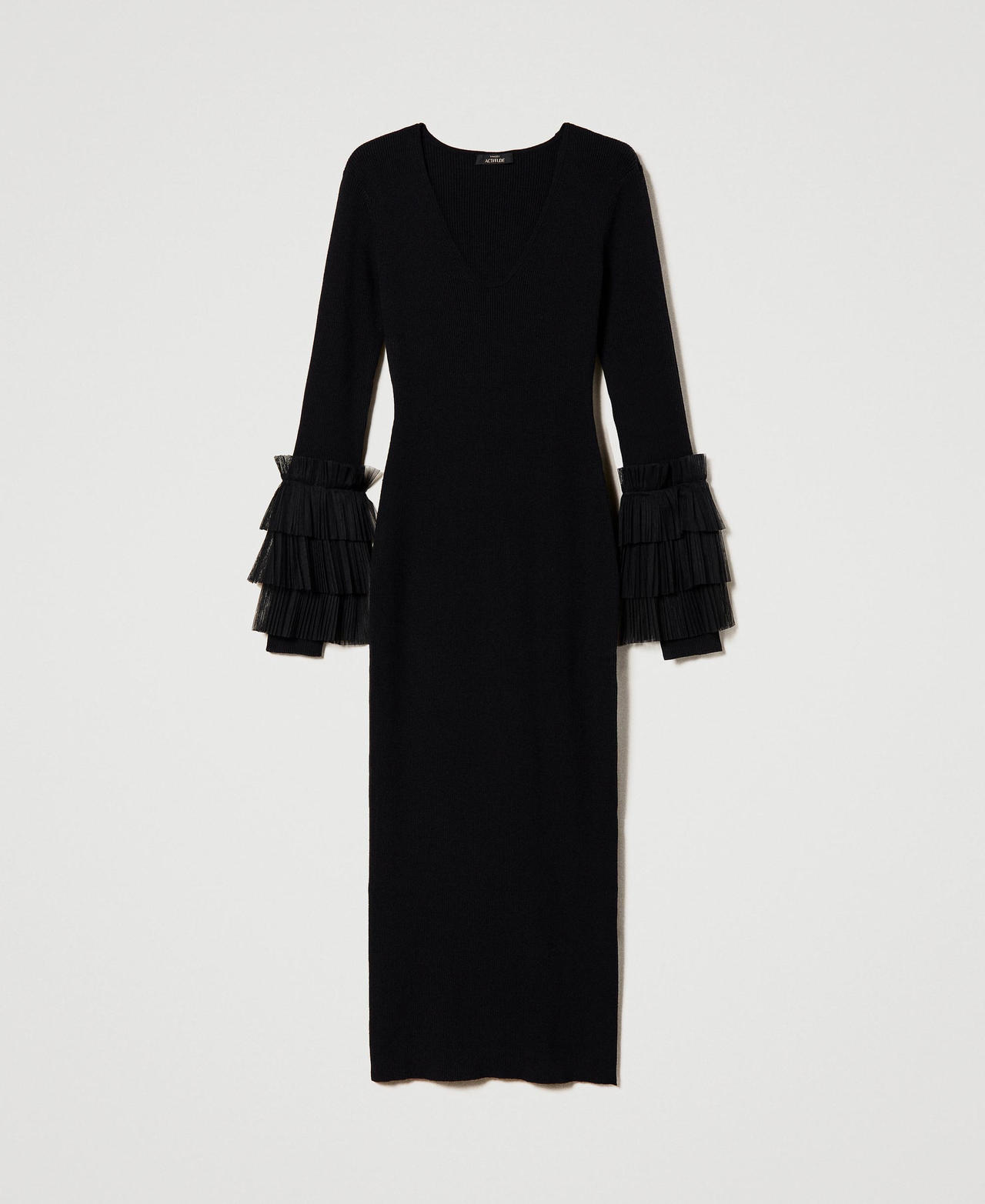 Long dress with pleated tulle