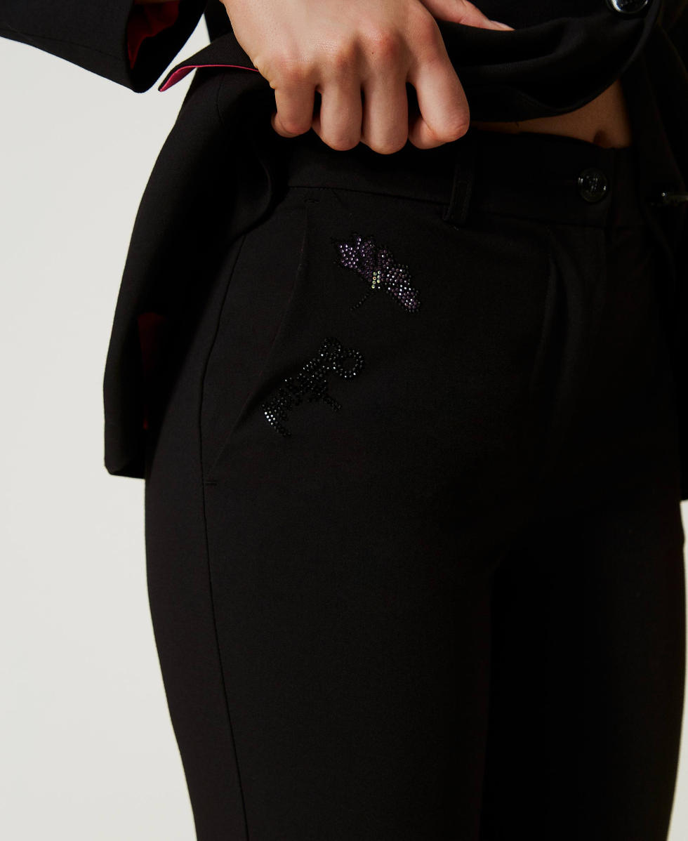Pantal&oacute;n pitillo MYFO con strass