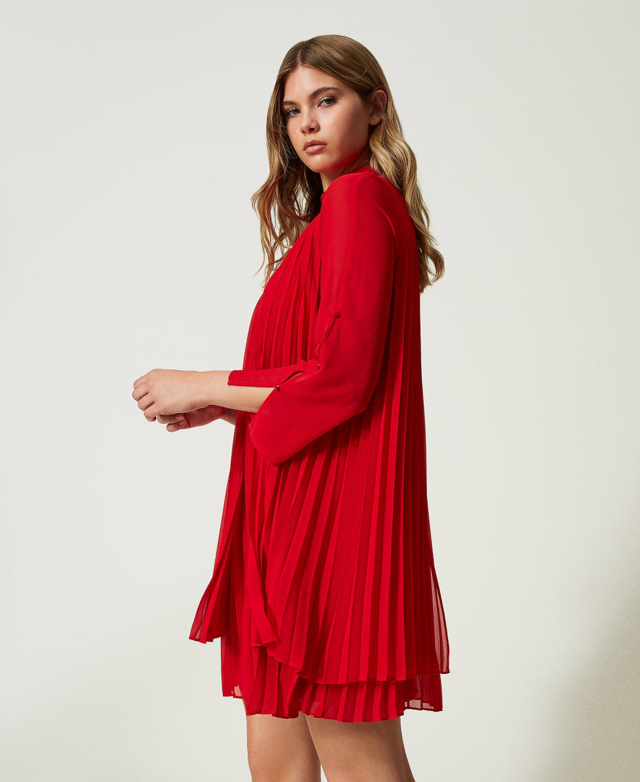 Robe courte en crêpe georgette plissé Rouge « Géranium » Femme 232AT2020-03