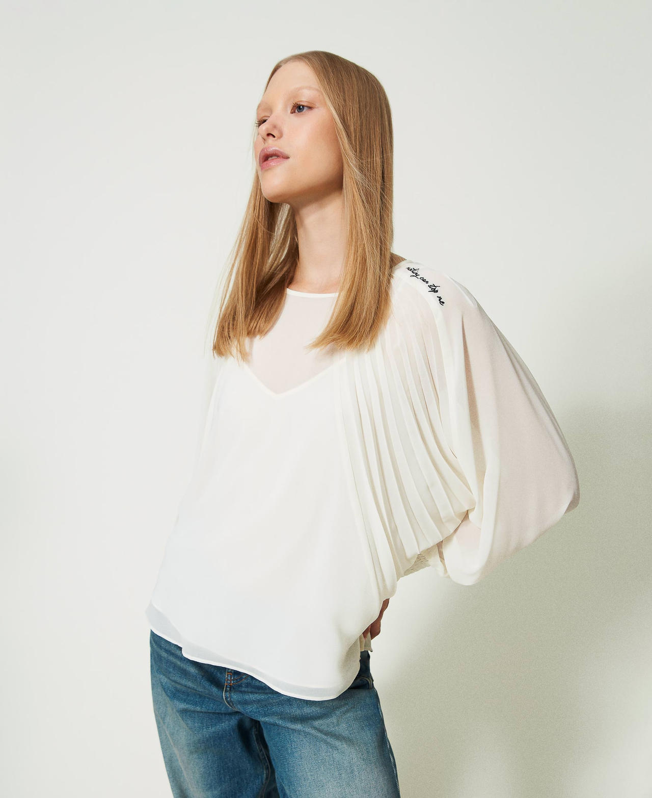 Blusa de georgette plisada White Nieve Mujer 232AT2021-02