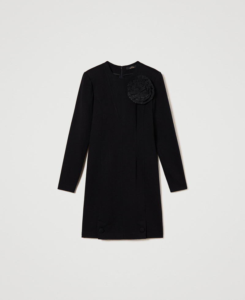 Short dress with brooch