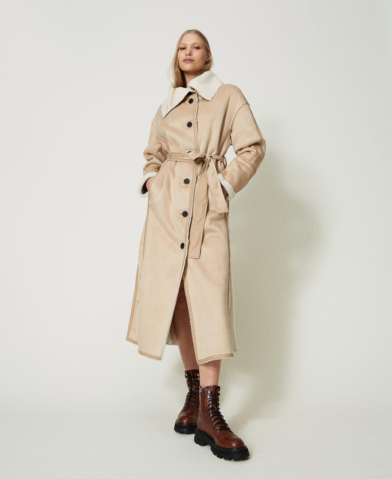 Suede-like long coat "Cream Grey" Beige Woman 232AT2161-02