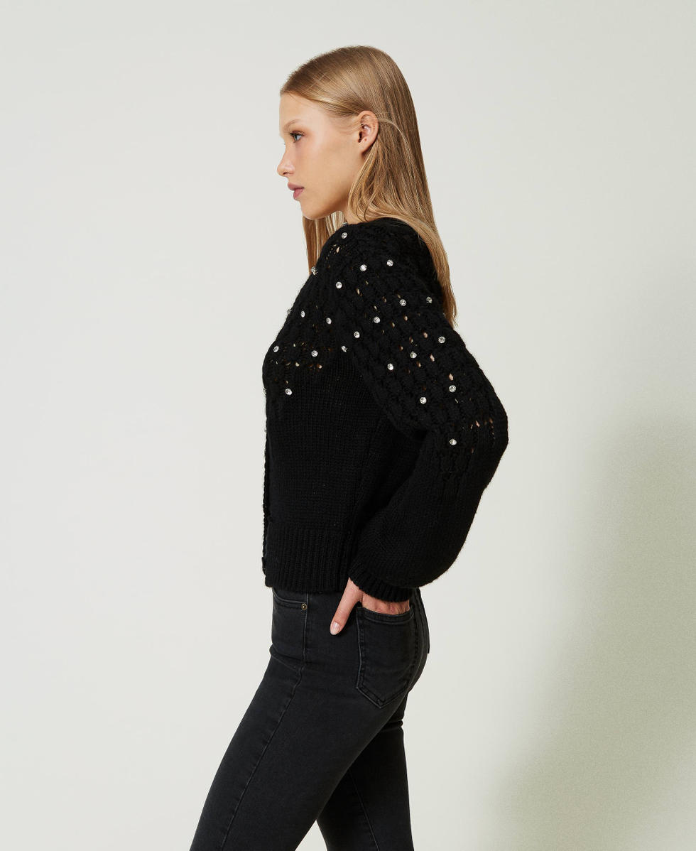 Cardigan with handmade embroidery